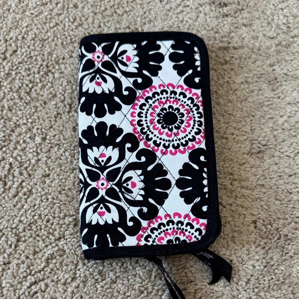 Stylish Black and Pink thirty one wallet